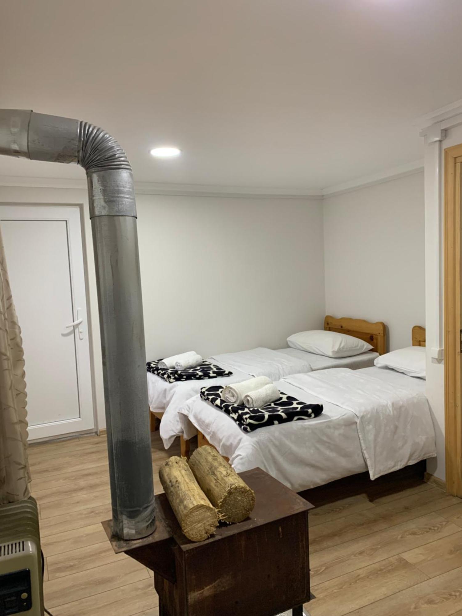 Tebdi Qor, Warm Home Местия Экстерьер фото