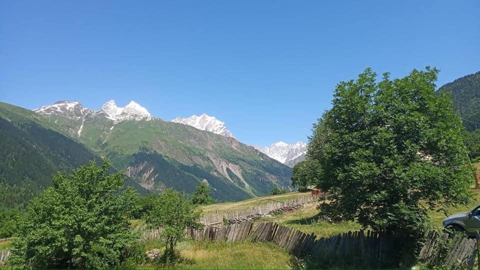 Tebdi Qor, Warm Home Местия Экстерьер фото